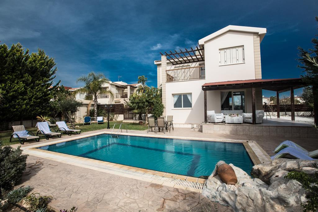 Sunny Coast Villa Ayia Napa Ngoại thất bức ảnh